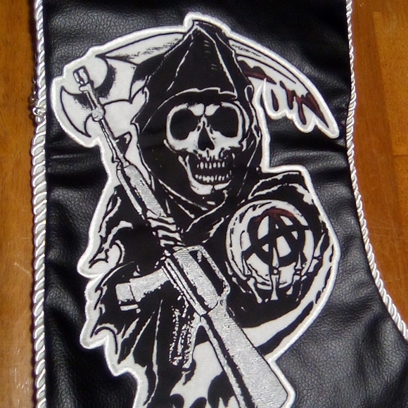 SOA Ltd Edition Kurt Adler Official Christmas Stocking NWT - Picture 3 of 12